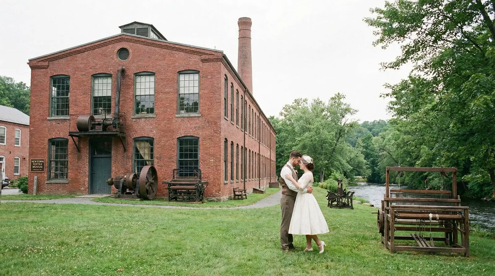 Example image: a couple, Newtown
